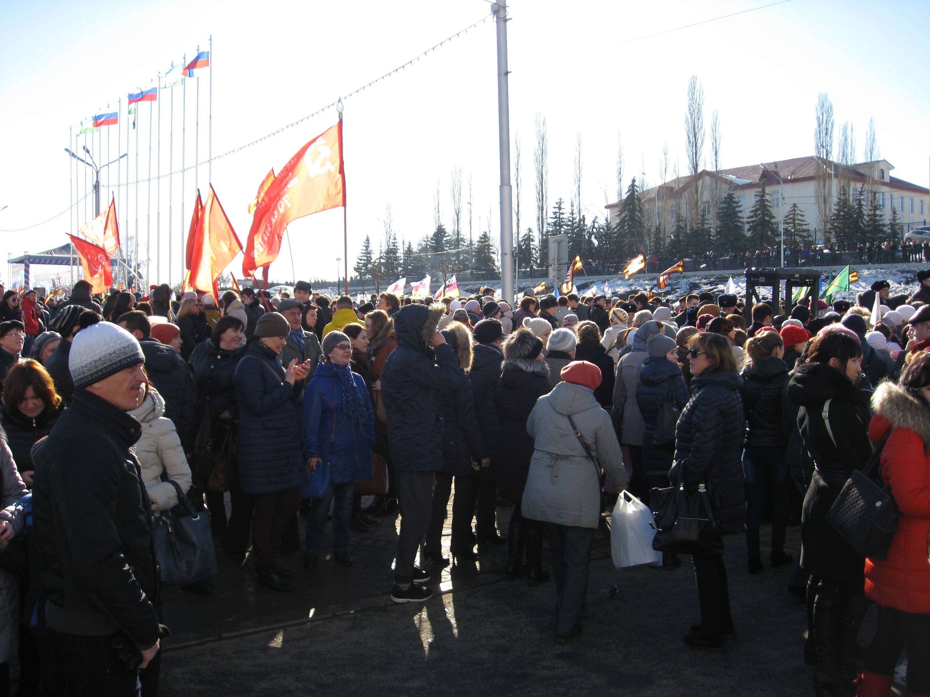 Стоматологическая поликлиника на митинг-концерте